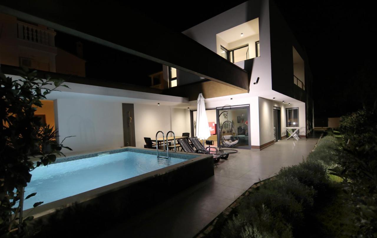 Neptunia - 4 Bedroom * Medulin
